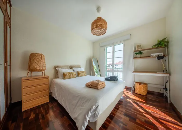 Sun & Roses Апартаменты *